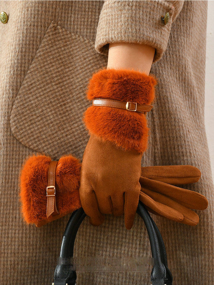 Gloves With A Fleece Lining For Extra Warmth And Insulation