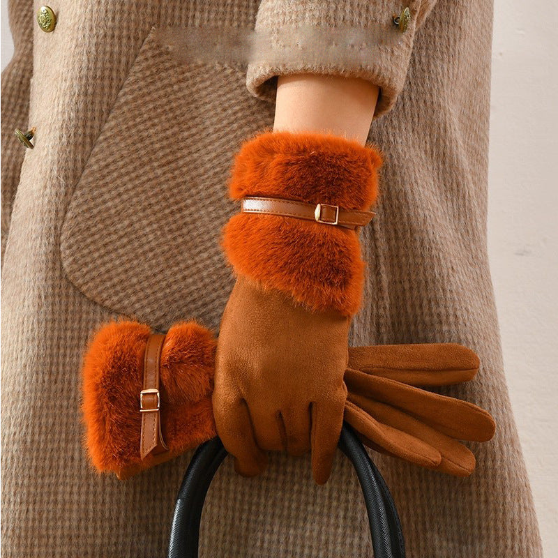 Gloves With A Fleece Lining For Extra Warmth And Insulation