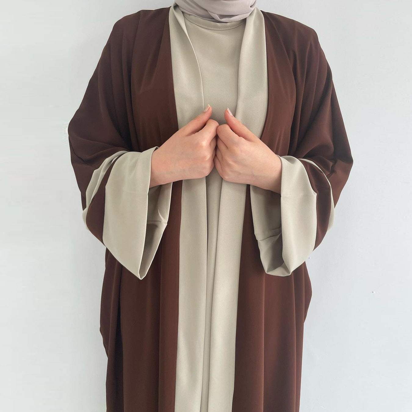 Two-Piece Abaya Set: Modern Maxi Dress & Matching Jacket